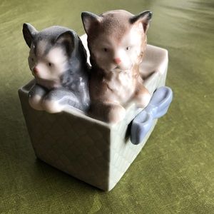 Lladro Kitten Figurine